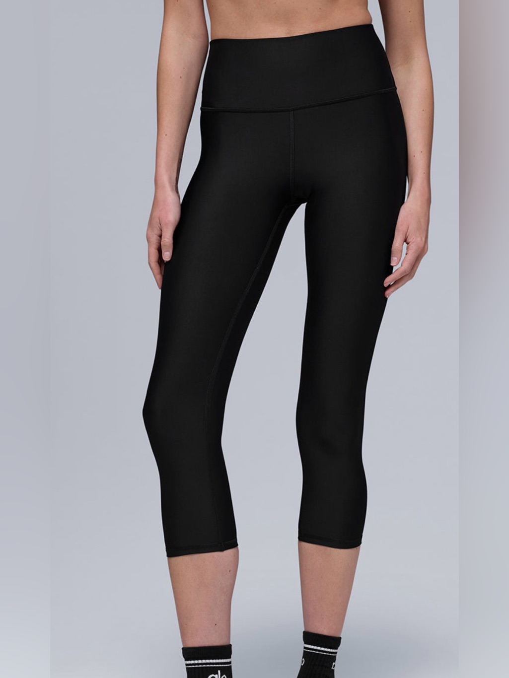 Alo High-Waist Airlift Crop Legging - Size Small